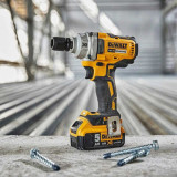 Pack DeWalt DCK428P3T-QW 18V XR 4 machines
