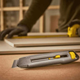 Cutter Interlock 18 mm Stanley 1-10-018