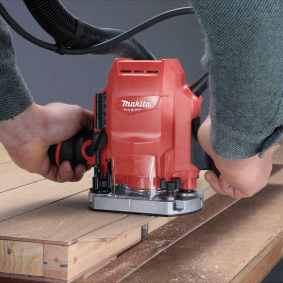 Défonceuse 900 W Makita M3601