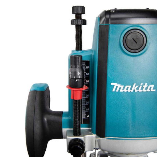 Défonceuse Makita RP1802XJ 1 850 W plongée 70 mm