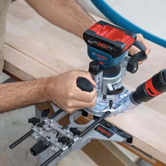 Affleureuse sans fil Bosch GKF 18V-8 brushless 18V