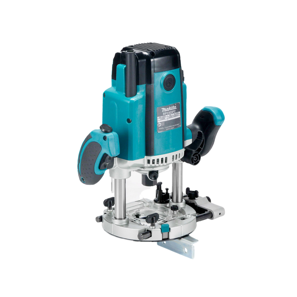 Défonceuse Makita RP2303FC07 2 100 W plongée 70 mm