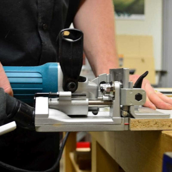 Lamelleuse Makita PJ7000 700 W lame 100 mm filaire