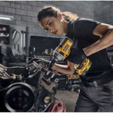 Boulonneuse DeWalt DCF892NT-XJ 18V XR 812 Nm