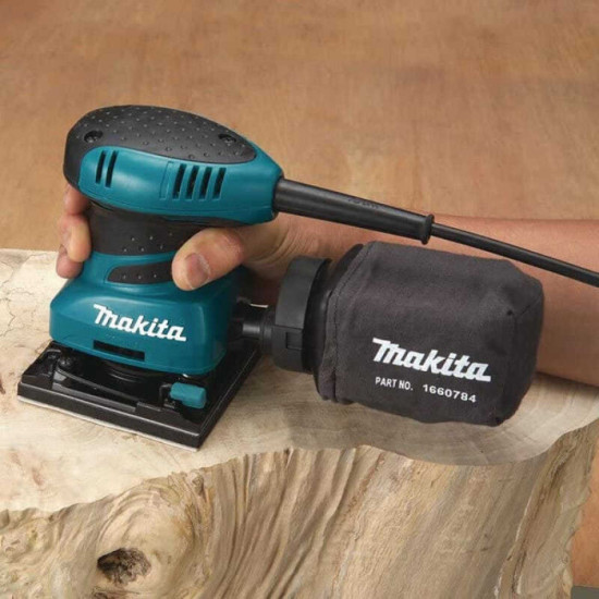 Ponceuse vibrante filaire Makita BO4555K 200 W
