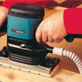 Ponceuse vibrante Makita 9046