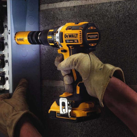 Perceuse visseuse DeWalt DCD790D2