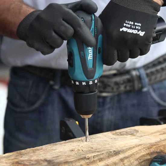 Perceuse visseuse Makita DF330DWE 12V CXT