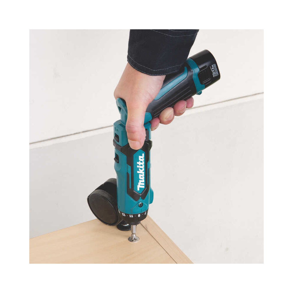 Tournevis sans fil Makita DF012DSJ 7,2V