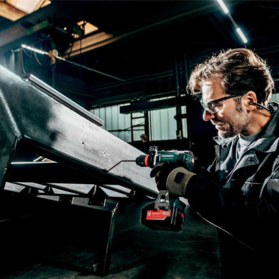 Perceuse visseuse Metabo 602355840 BS 18 LTX-3 BL Q I