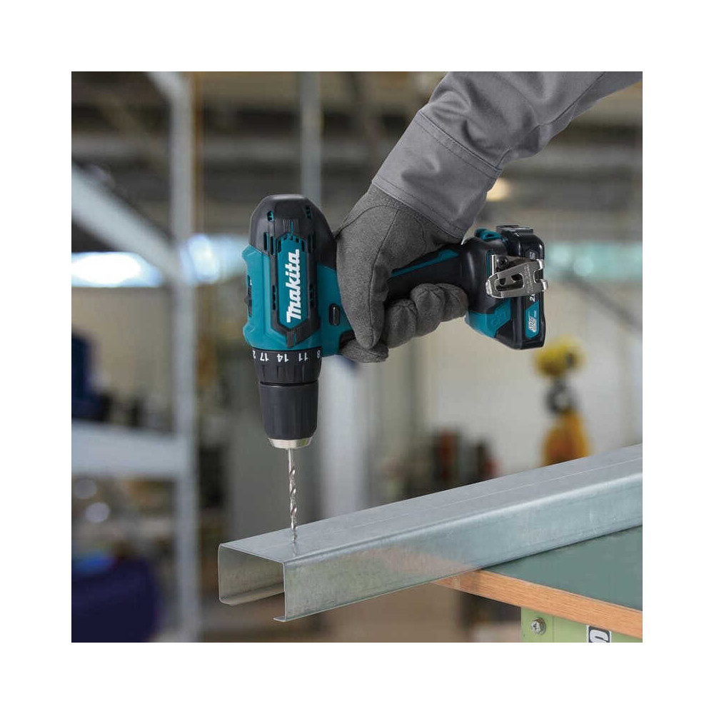 Perceuse visseuse Makita DF333DWAE 12V CXT