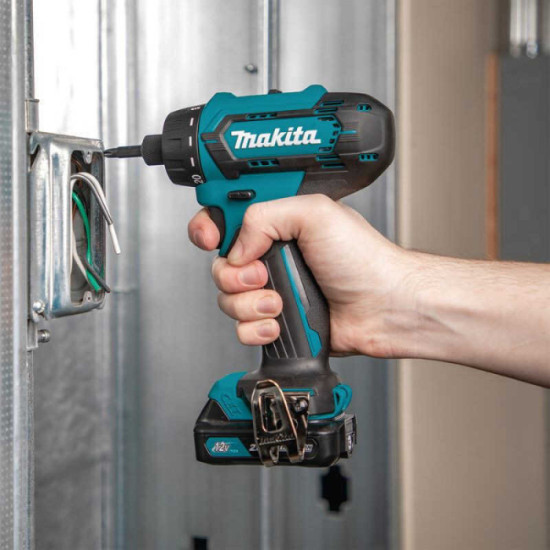 Perceuse visseuse Makita DF033DWAE