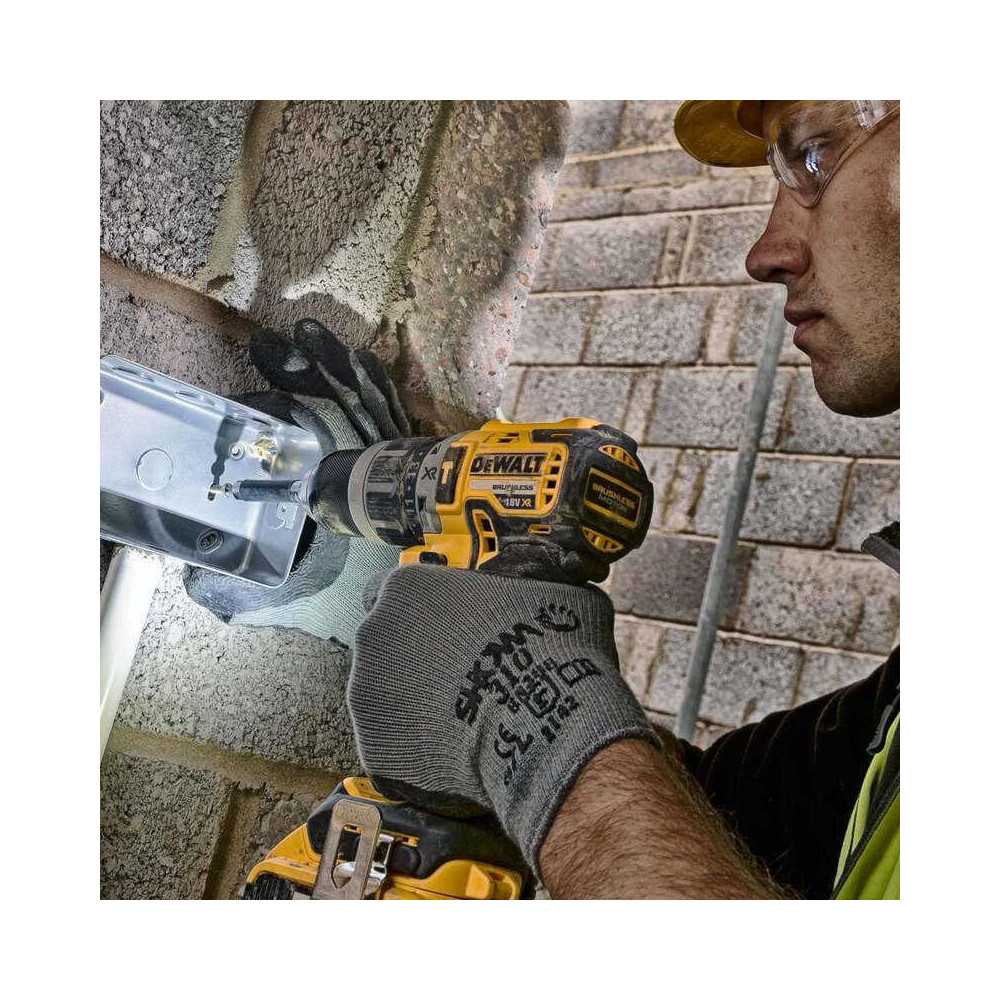Perceuse visseuse à percussion DeWalt DCD796M1