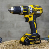 Perceuse à percussion DeWalt DCD795N 18 V XR 60 Nm