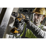 Perceuse visseuse à percussion DeWalt DCD795D2