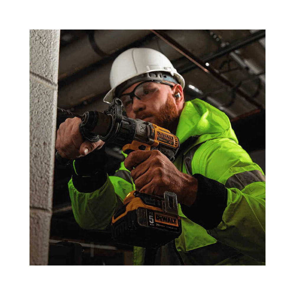 Perceuse à percussion DeWalt DCD996P1