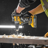 Perceuse à percussion DeWalt DCD805H2T-QW