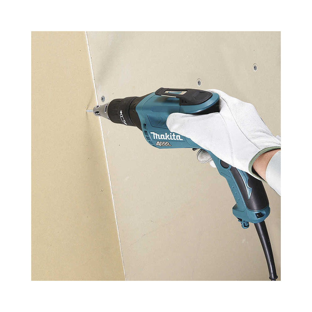 Visseuse plaquiste Makita FS4000JX2 vis en bande