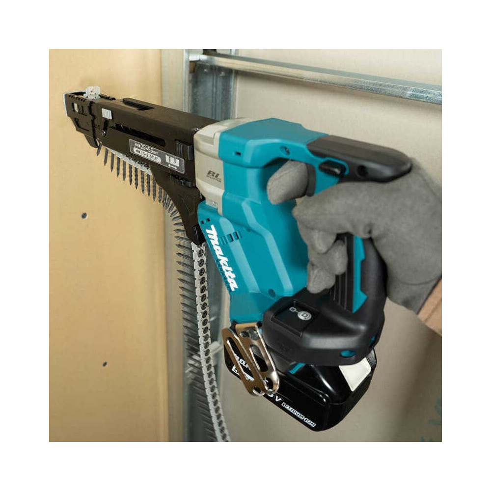 Visseuse automatique à bande Makita DFR551RMJ 18V LXT