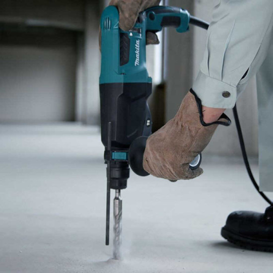 Perforateur SDS-Plus filaire 800 W Makita HR2600