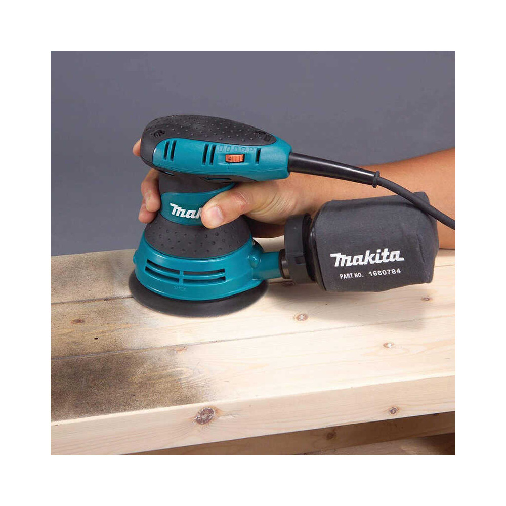 Ponceuse excentrique Makita BO5031K 125 mm 300 W
