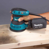 Ponceuse excentrique Makita BO5031K 125 mm 300 W