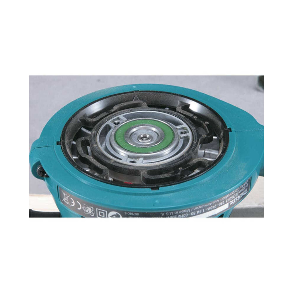 Ponceuse excentrique Makita BO5041 300 W 125 mm