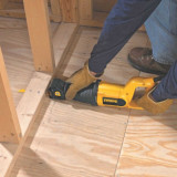 Scie sabre DeWalt DWE305PK