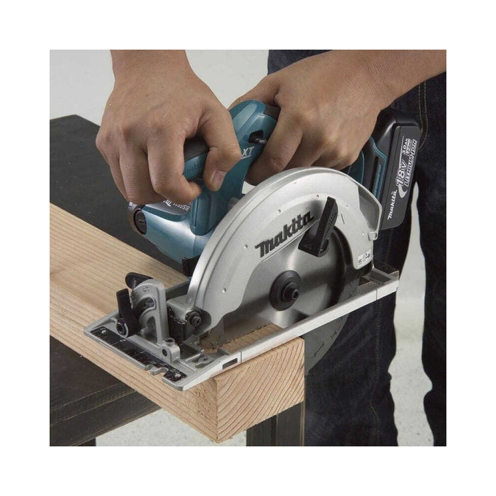 Scie circulaire Makita DSS611ZJ nue en coffret Makpac