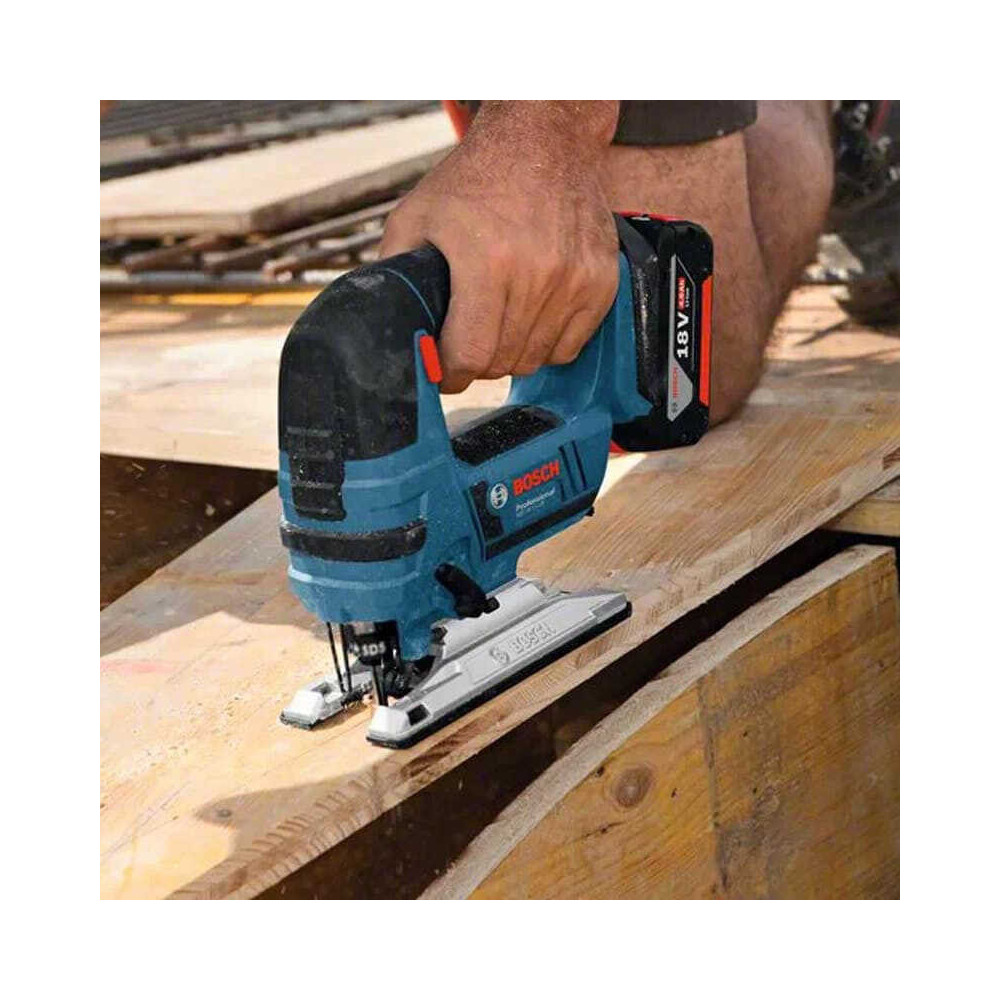 Scie sauteuse Bosch GST 18V-LI B