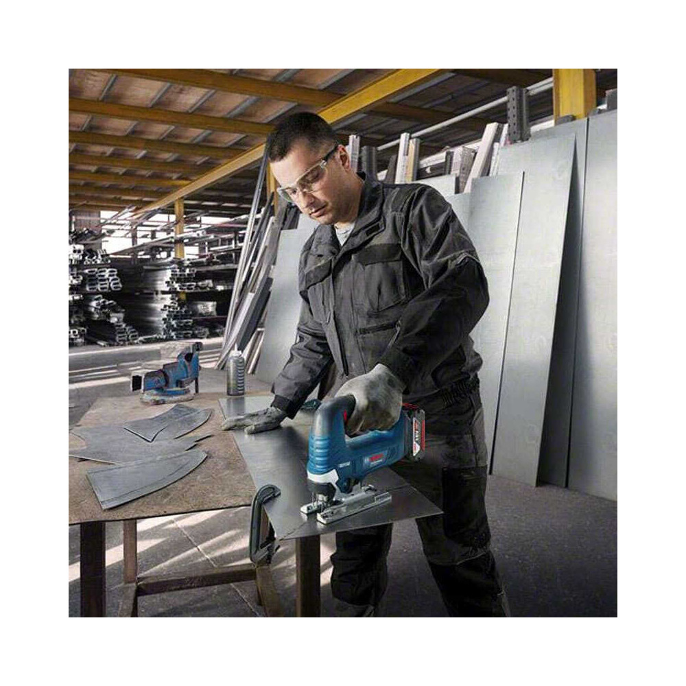 Scie sauteuse Bosch Professional 06015B3021