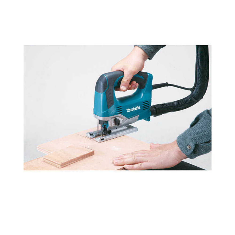 Scie sauteuse filaire Makita JV0600J 650 W coffret