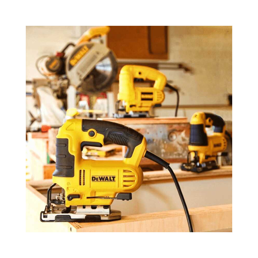 Scie sauteuse filaire DeWalt DWE349-QS 650 W
