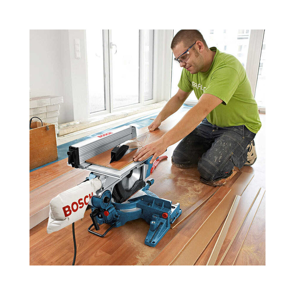 Scie circulaire sur table Bosch GTM 12 JL