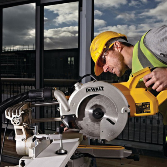 Scie à onglet radiale DeWalt DWS778-QS 1 850 W 250 mm