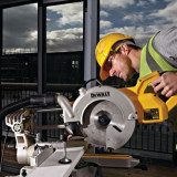 Scie à onglet radiale DeWalt DWS778-QS 1 850 W 250 mm