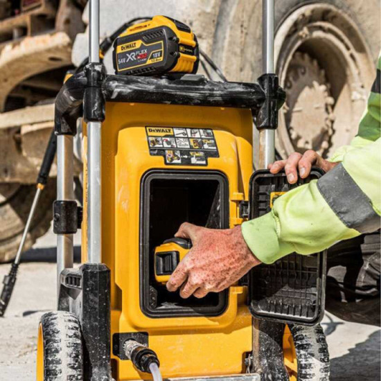 Nettoyeur haute pression DeWalt DCMPW1600N-XJ 2x18V nu