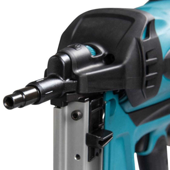 Cloueur à béton à gaz Makita GN420CLSE