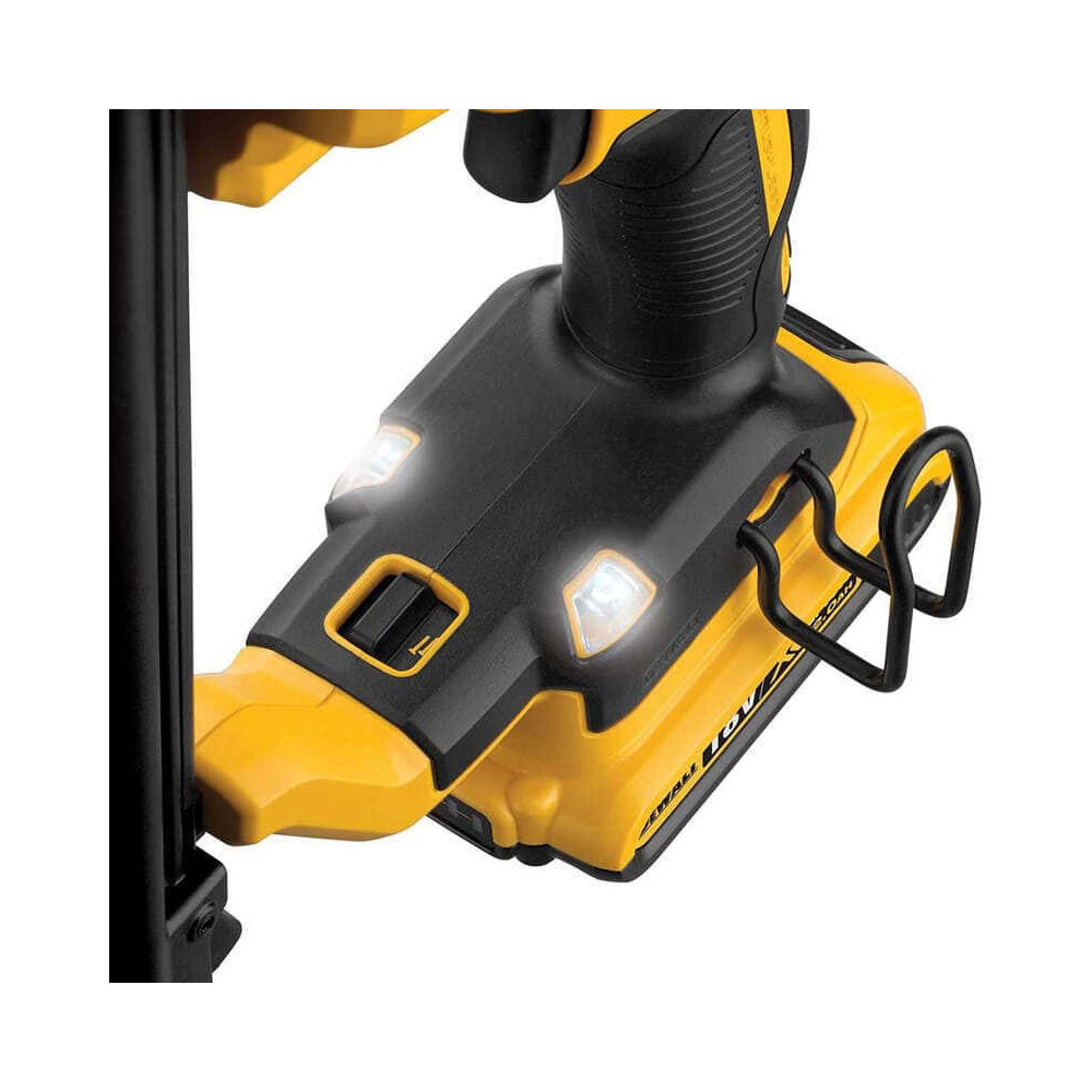 Cloueur de finition DeWalt DCN680D2 18 Ga 18V XR