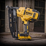 Cloueur de finition sans fil DeWalt DCN660NT-XJ