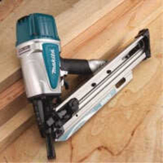 Cloueur de charpente pneumatique Makita AN943K