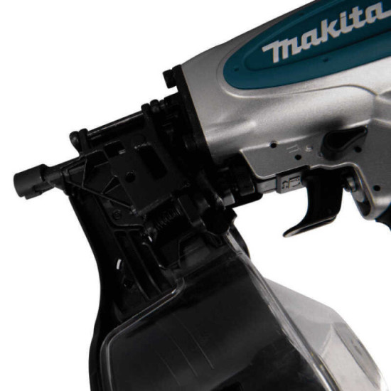 Cloueur à rouleau pneumatique Makita AN613