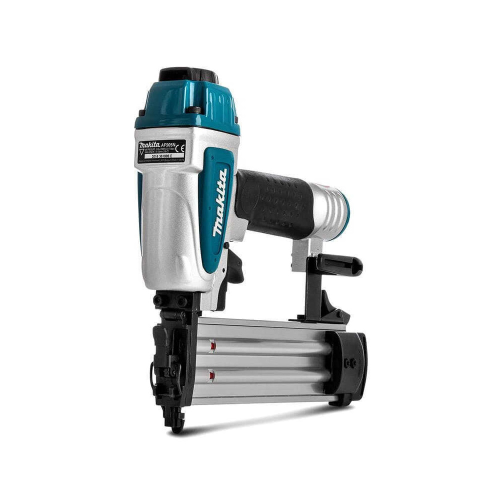 Cloueur pneumatique Makita AF505N finition