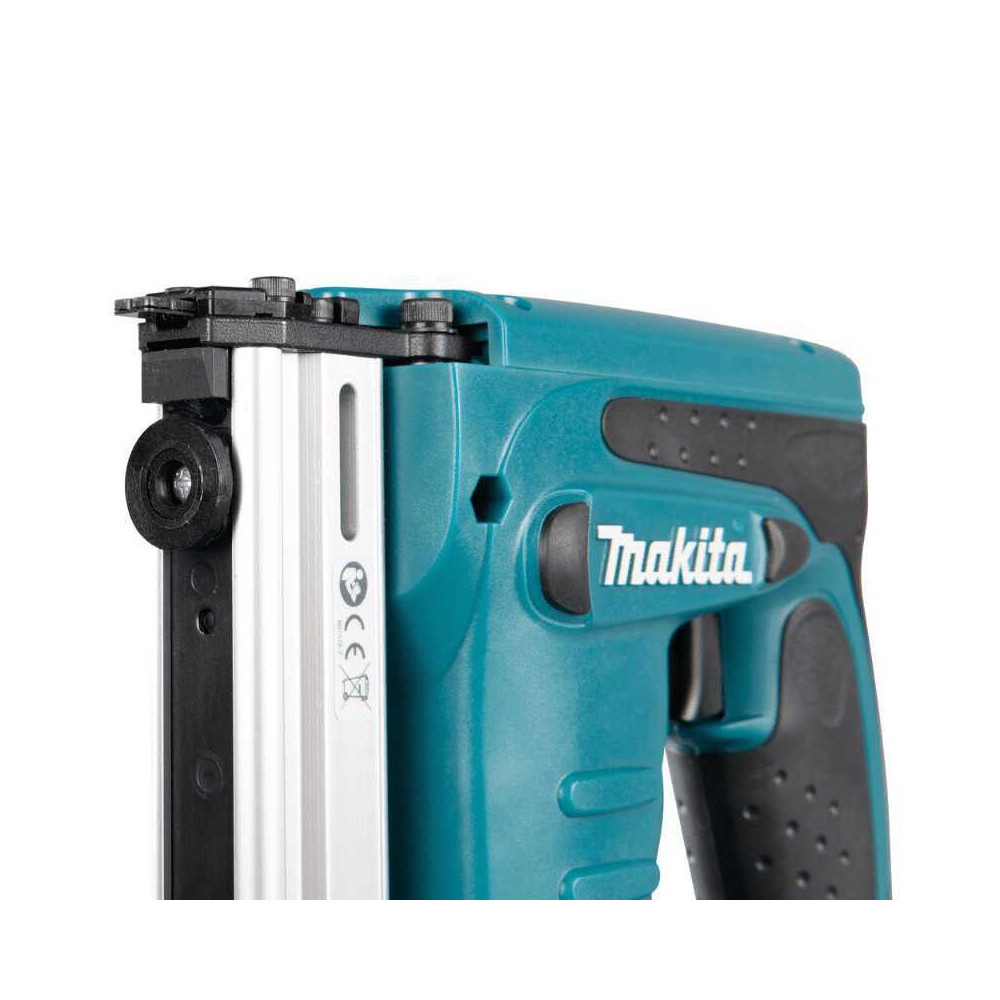 Agrafeuse Makita DST221Y1J 18V LXT
