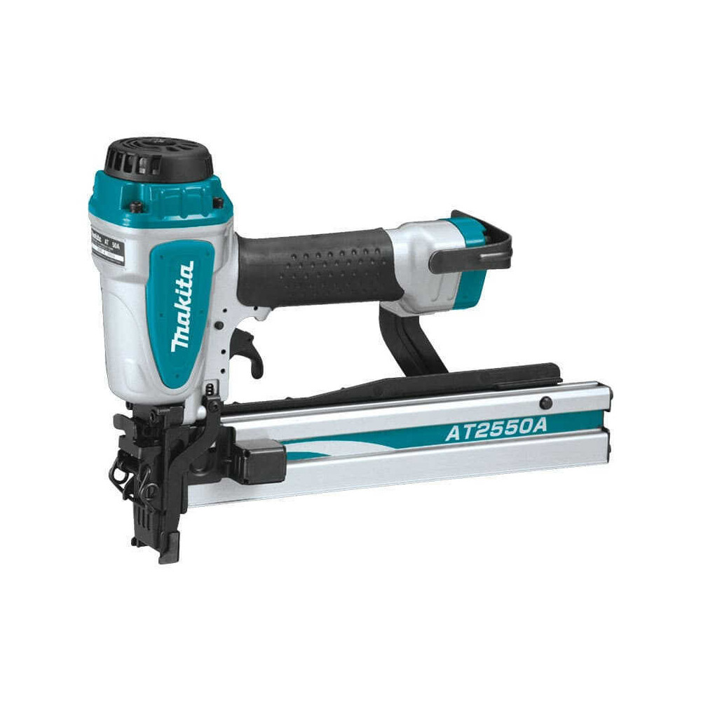 Agrafeuse Makita AT2550A