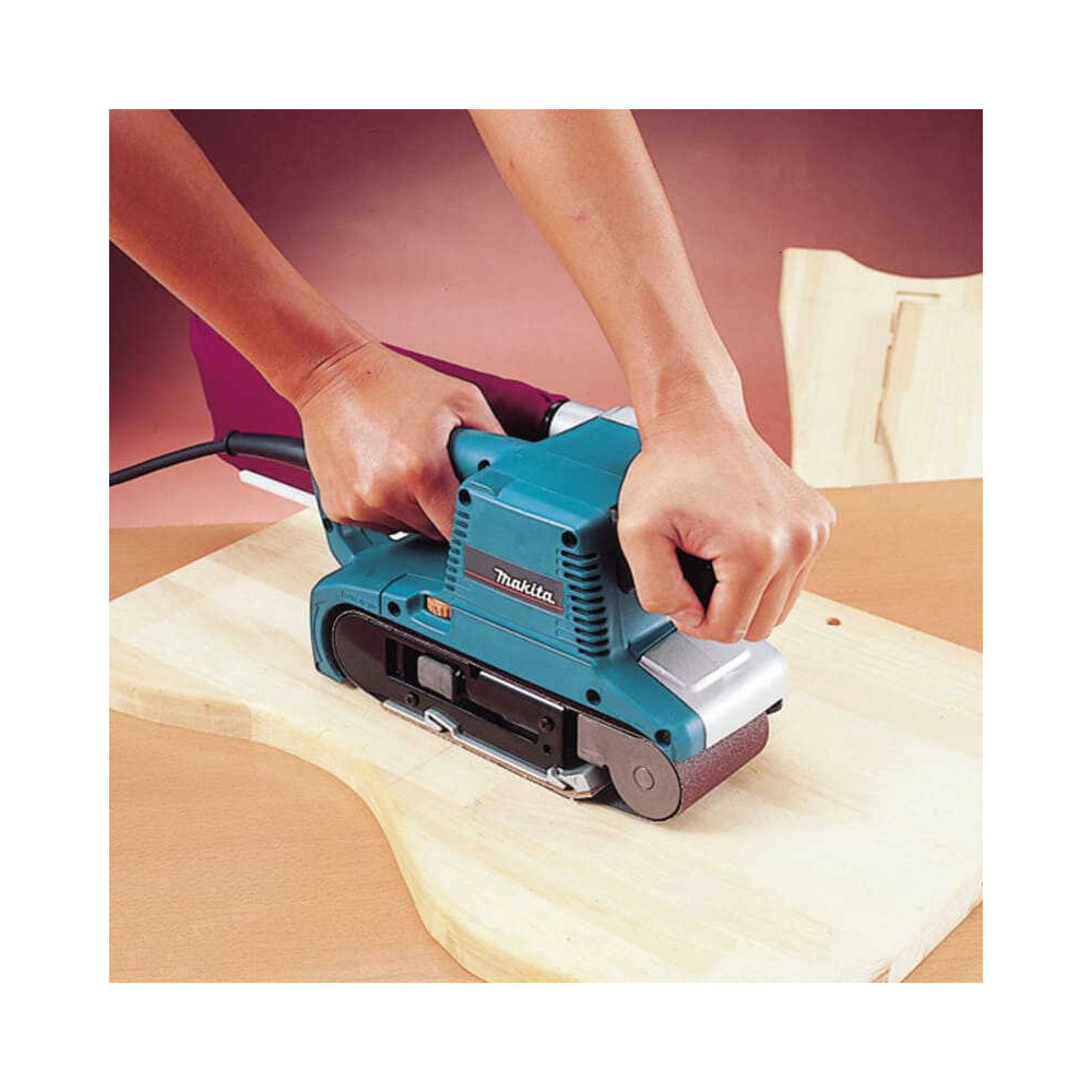 Ponceuse à bande Makita 9903
