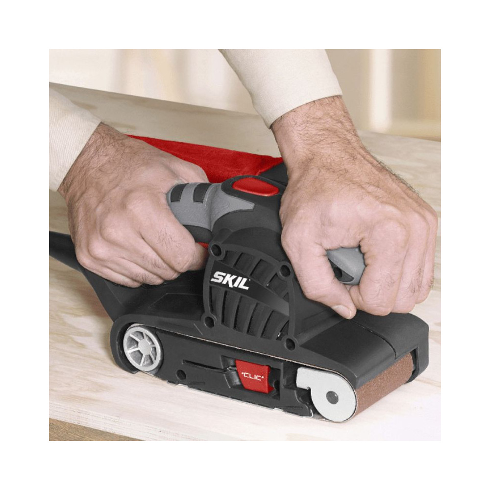Ponceuse à bande Skil 650 W 76 x 457 F0151210AA
