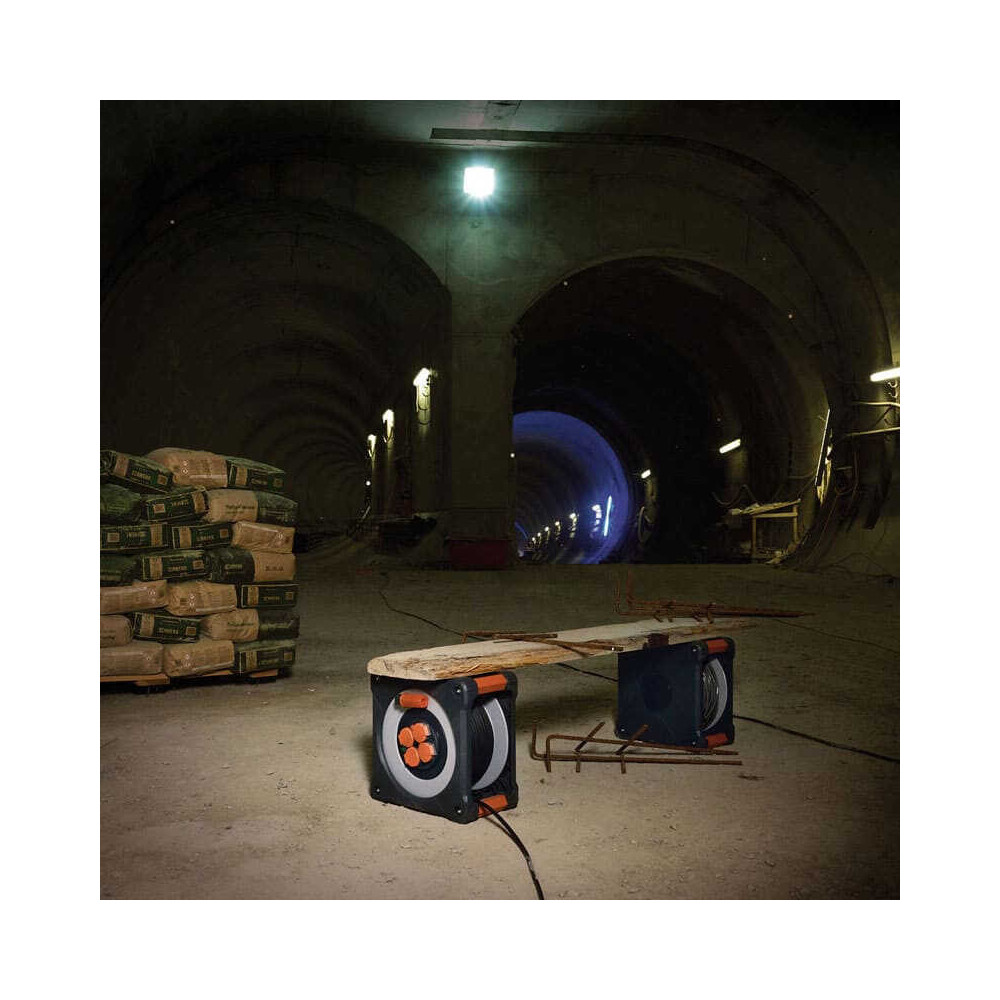 Dérouleur CUBE 25 m 3G2,5 Brennenstuhl 9202251100