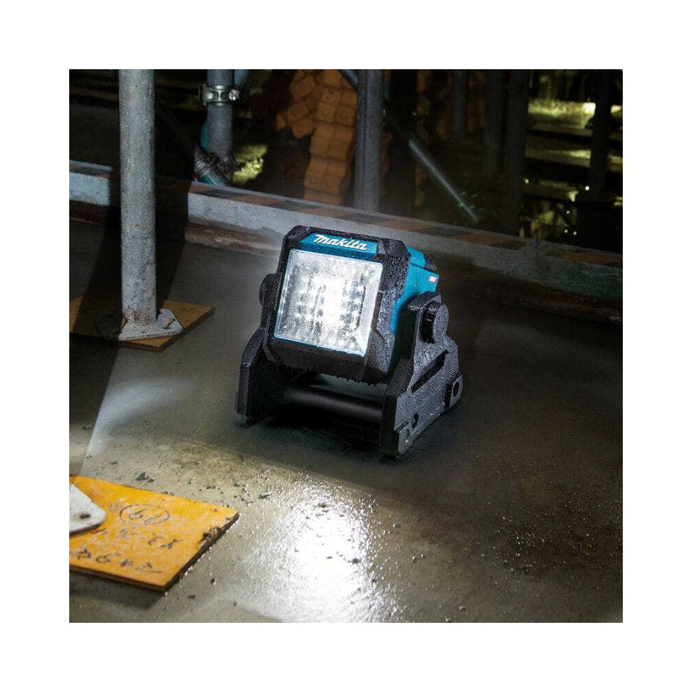 Lampe LED XGT Makita DEAML003G
