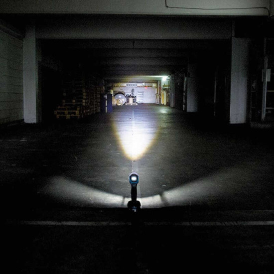 Lampe LED Makita DML808 faisceau réglable 190 lm